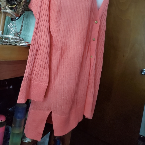 New Sweater light Color Peach - Picture 4 of 8
